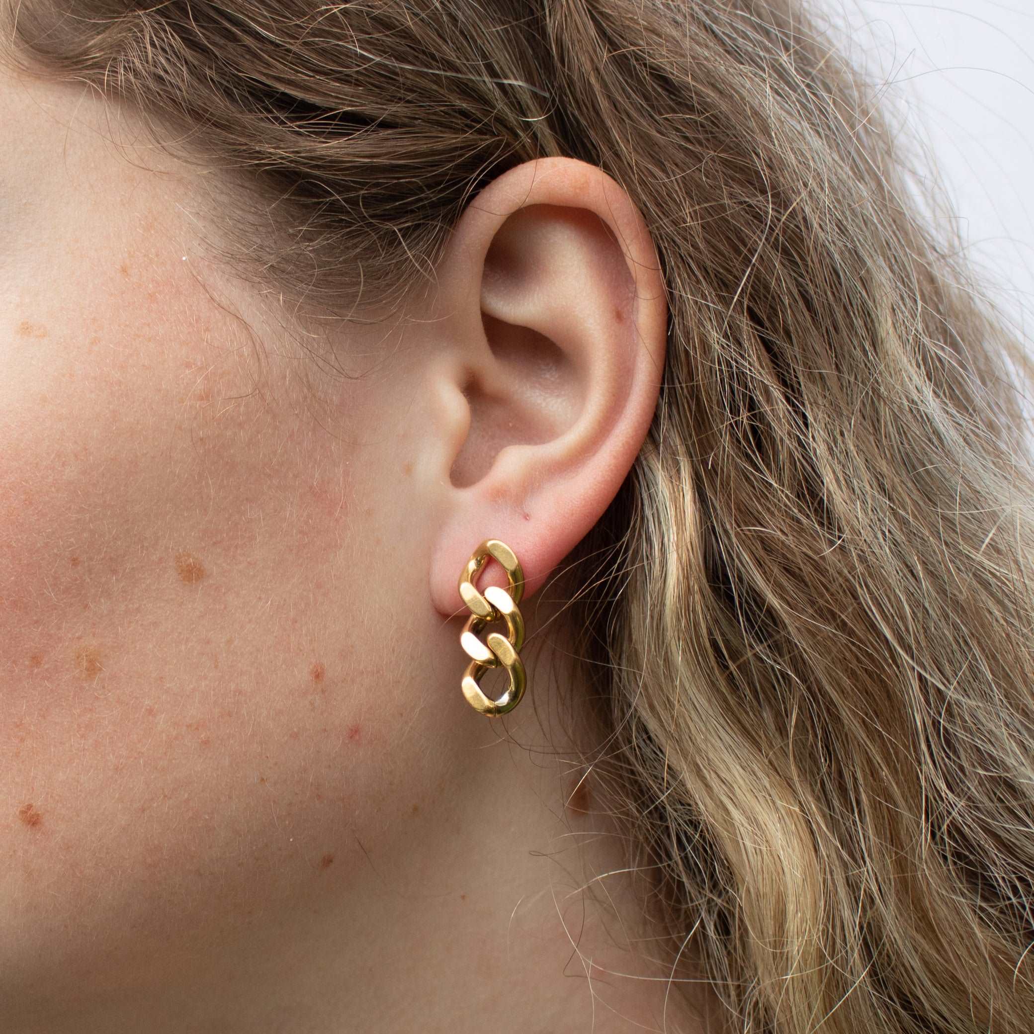Cerise Jewelry Miele Chainlink Drop Earrings Gold