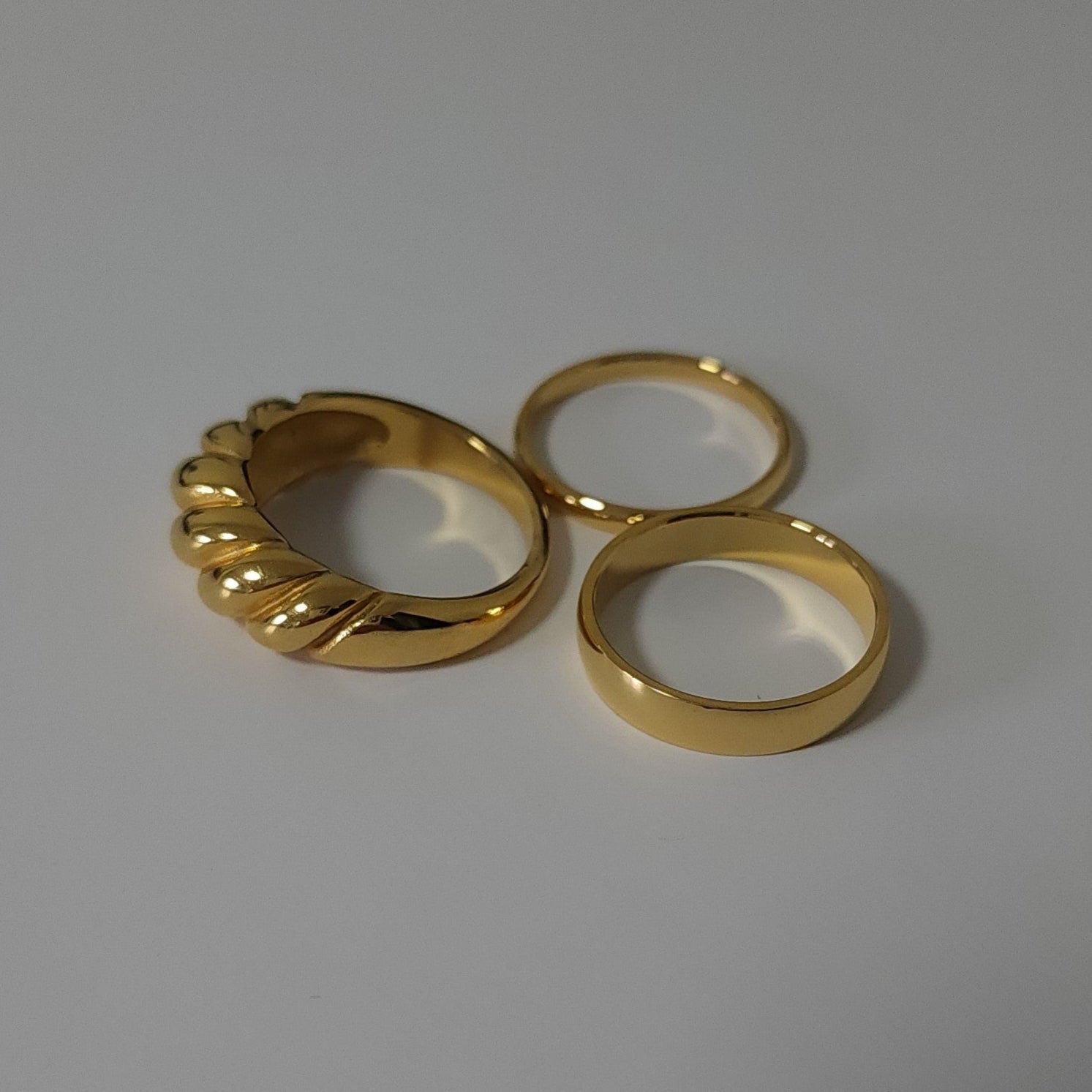Stevie Simple Band Ring
