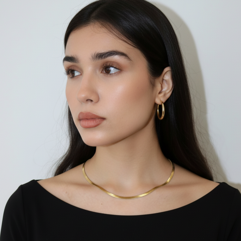 Cerise-Jewelry-Mila-Classic-Herringbone-Necklace