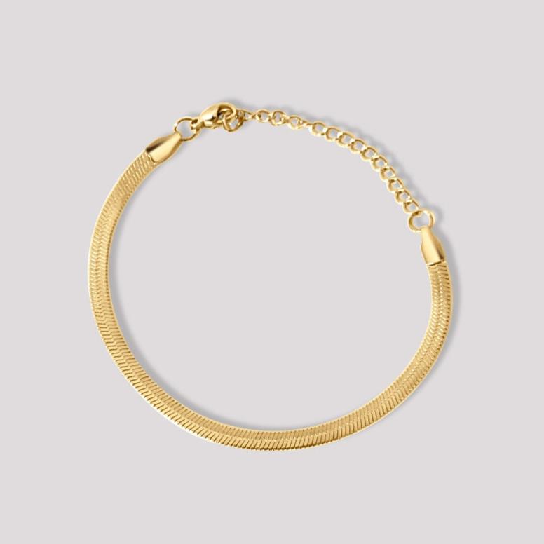 Mila Classic 4mm Herringbone Bracelet Gold